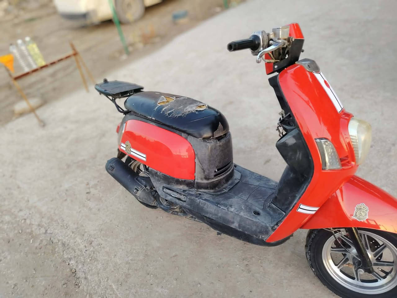 سلام عليكم دراجة بوليس البيع السعر 400اوبيه مجال الرقم ***********
