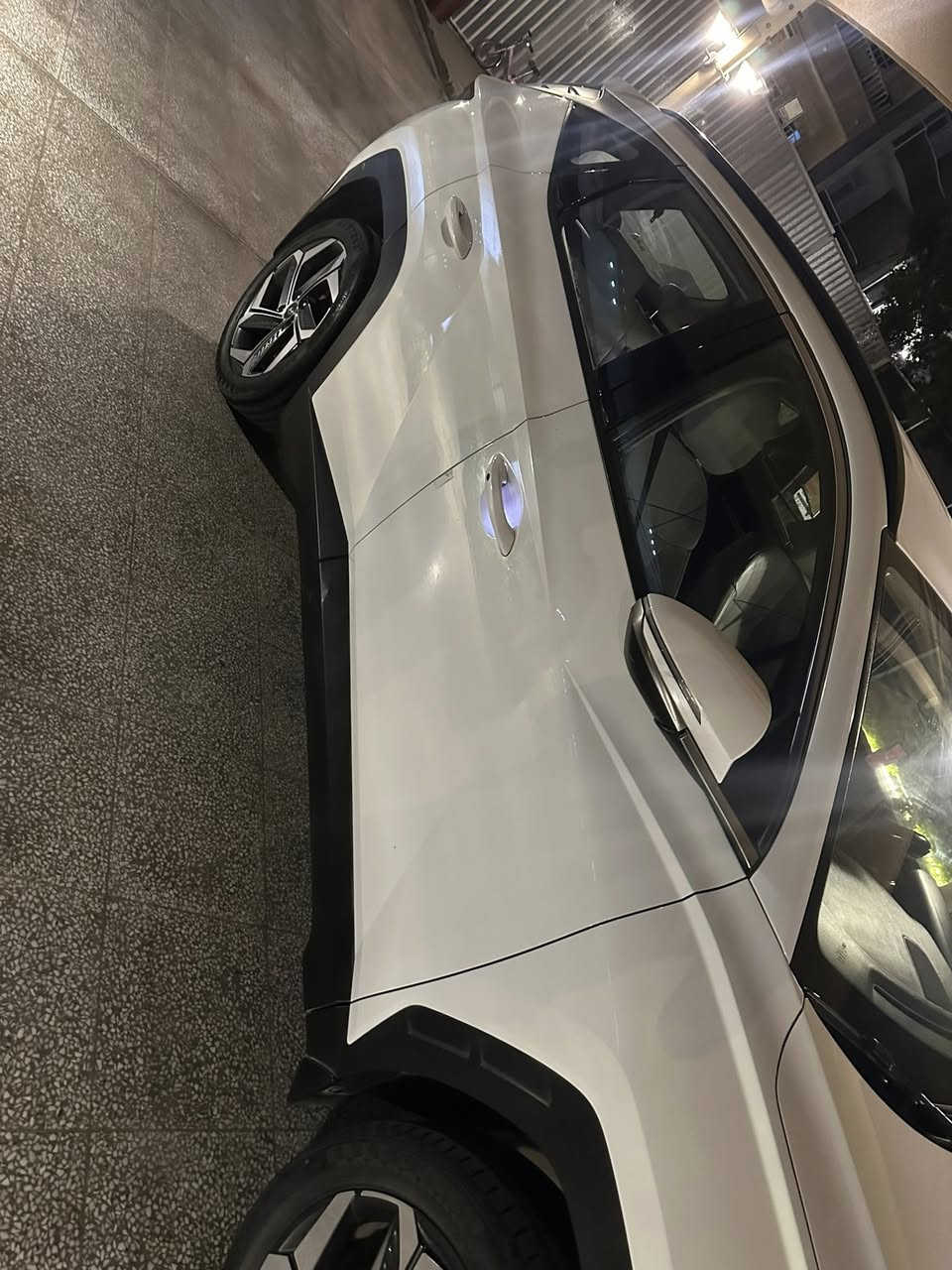 وسان 2022 خليجي
كشنات كهرباء 
السياره بيها مكان بارد 2 
بل صندوك وبلباب الخلفي عكس السايق 
ماشيه 70 الف
مكان السياره شارع فلسطين 
***********
