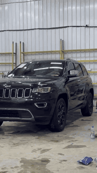 جراند شيروكي • أعلى فئه • ٦٩ الف