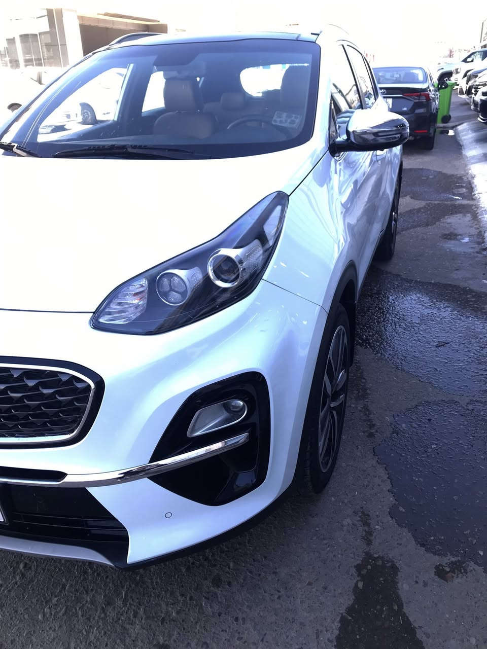 السلام عليكم سبورتنج موديل 20ماشيه54فول بنورامه صندوق كهرباء كرسي كهرباء مخمل وجلدصبغ الدعامية الخلفيه فقط باقي الكشر مكفول بيع اومراوس بغدادالبياع ***********
