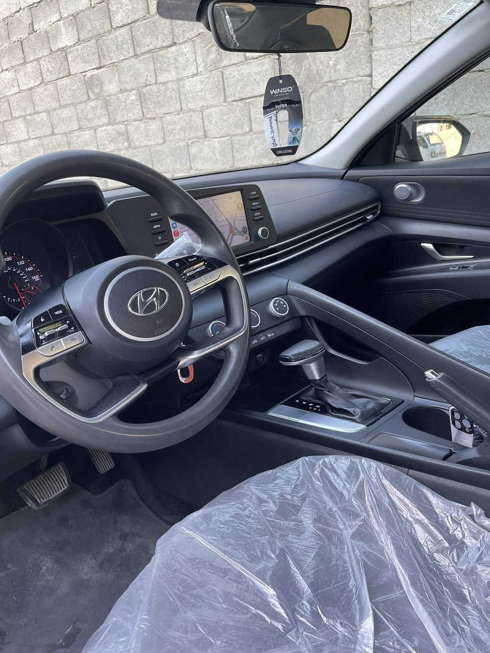 السلام عليكم

النترا مديل 2021 رقم اربيل 

وارد امريكي ضربتها موضحه بصوره وبالعراق صارر بيهه بارد بجاملغ 

السياره ليبل واحد بدون تبديل وبدون صبغ 

السياره احلى من الصورر بأسمي تحويل ثاني يوم 

محرك 2000 دوش كير محرك صدر كفاله 

بدون ايرباك 

ماشيه 107 km

مواصفات معروفه 

رادار امامي 

 حساسات جانبيه 

حساس خلفي

توقف ذاتي

اطفاء ذاتي للمحرك 

تحديد مسار 

قياده ذاتيه 

دمامات 

3 انضمه قياده 

شاشه مانع انزلاق 

حاكيه صوت 

لد نهاري لايت زنون عدسات 

السعر 138 وبيها مجال بسيط 

غير متواجد ؏ الفيس 

***********
