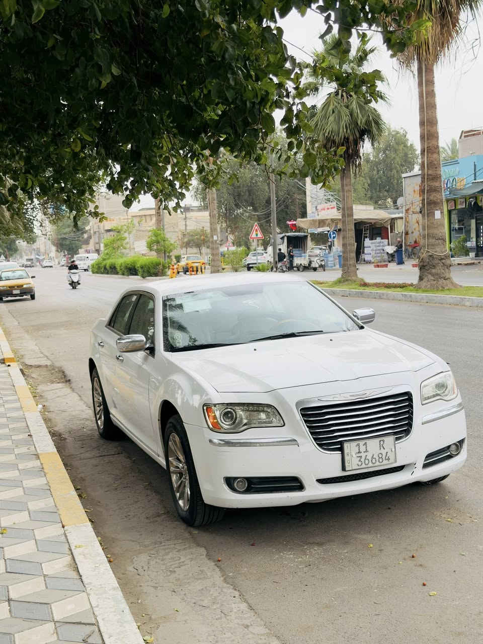 سلام عليكم اوباما للبيع 2012 رقم بغداد انكليزي حادثه جاملغ امامي مبدل نفس الون اصلي بدون دواخل وبدون ارباك مكان سياره ديوانيه 
***********
***********
