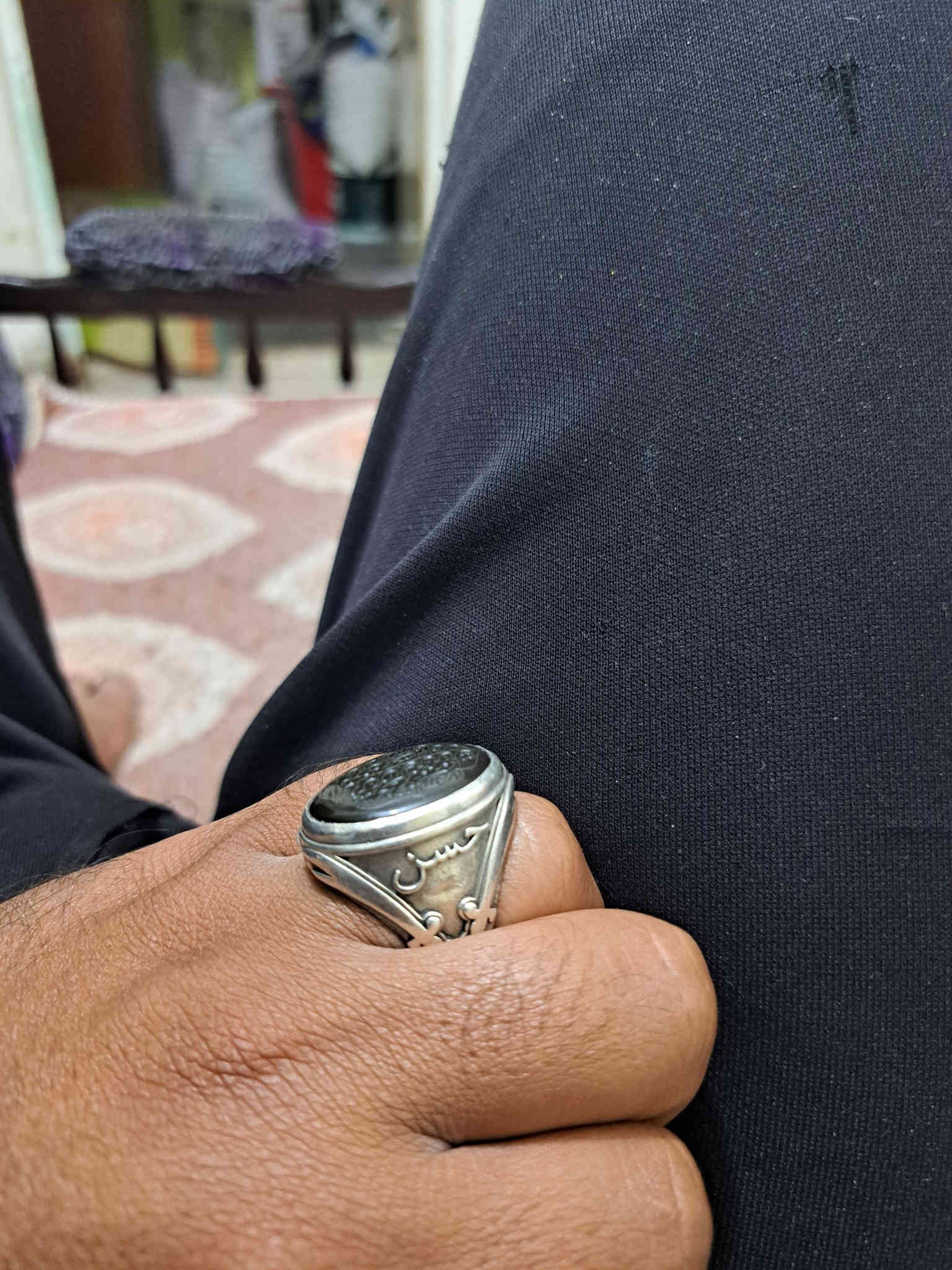 خواتم للبيع اصليه وصياغات ثقيله
السعر شلع ١٥٠ قفل 🔐 
مكاني واسط 
لايوجود توصيل 
***********
