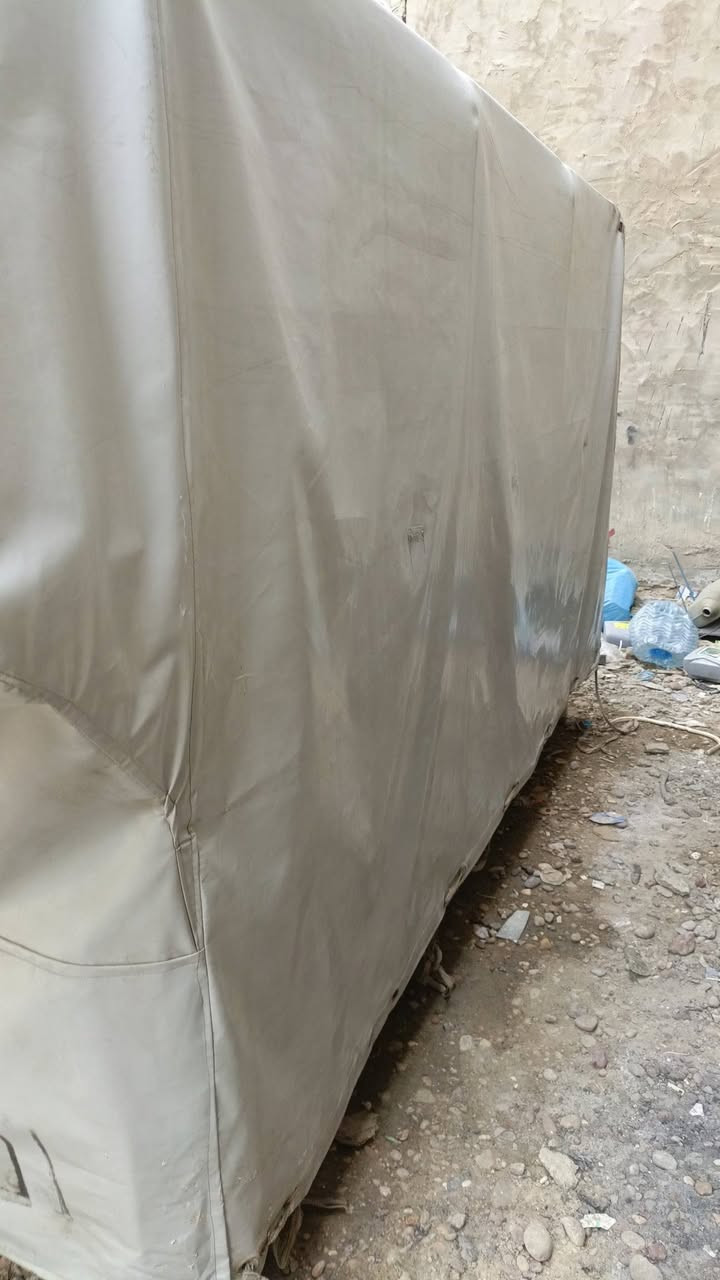 سلام عليكم للبيع امحجر مال كيا 2700 مع جادر مطري تفصال درجة اولى المحجر ابوالبوري مكفول  مكاني بغداد الدورة شارع 60 الشراي يتصل علرقم ***********
