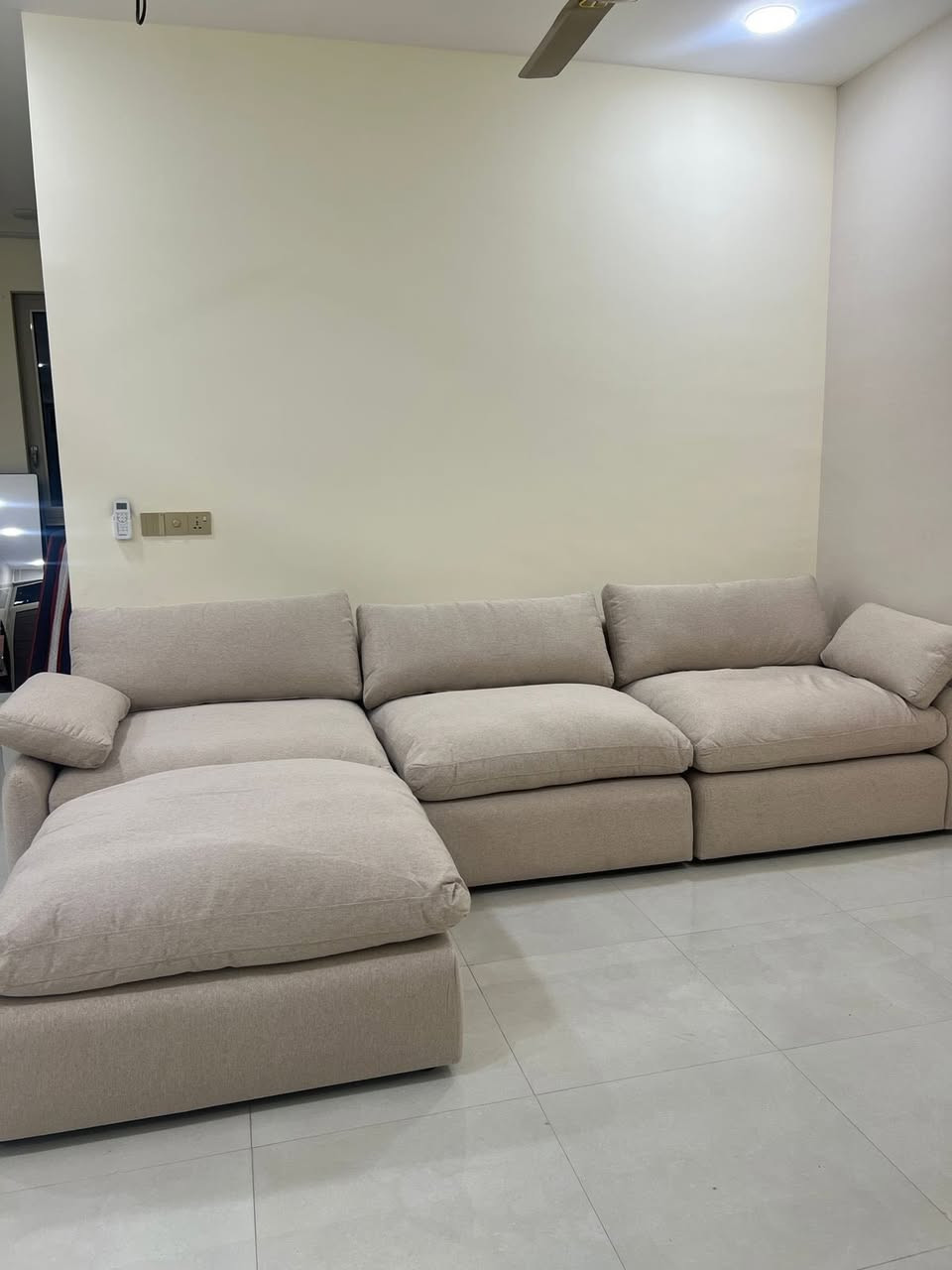 قنغه من ariika اني اخذتها قبل 5 اشهر بمليونين و700 وحالياً عارضتها للبيع بمليون و٥٠٠ القنفه تجنن ومريحه


**إذا كنت صاحب هذا الإعلان وتريد حذفه لأي سبب، رجاءا أرسل رسالة إلى الدعم الفني**