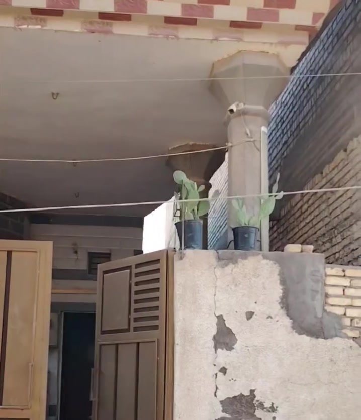 دار للبيع طابو صرف المساحة ٢٠٠متر وجه ١٠ نزال ٢٠
العنوان/ المسيب حي الزهراء موقع مميز وجميع الخدمات متوفرة عالي عن الشارع 
 البناء نظيف كونكريت مسلح وطابوك 
الدار يتكون من /
٢ غرفة نوم /استقبال/صالة/مطبخ
صحيات خارج وداخل الدار
للاستفسار أكثر الاتصال على  ***********
