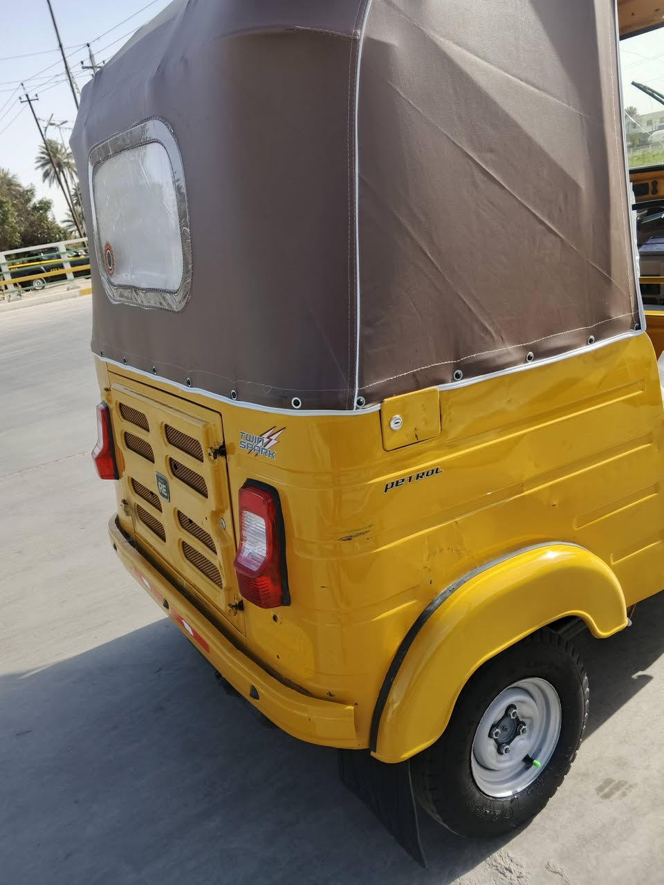 سلام عليكم تكتك 20شهر 6 مكاني شعب حي البساتين رقم***********
