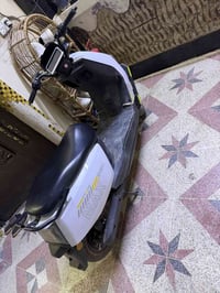 دراجه شحن للبيع مستعجل على بيعتها 07728865818هاذا. رقمي