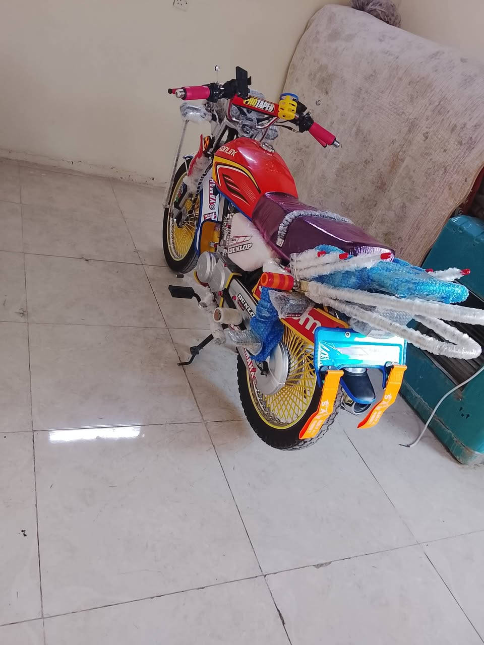 مراوس بقفاز فقط ابيع مابيع فقط مراوس بقفاز سونيك صفر صار شهر نزلته صفر موديل 25 فووول وضع شركه بعدها


**إذا كنت صاحب هذا الإعلان وتريد حذفه لأي سبب، رجاءا أرسل رسالة إلى الدعم الفني**