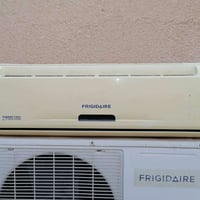 سبلت واحد طن نوع Frigidaire عالضمان الشغل مكان بغداد الشعب للاستفسار ٠...
