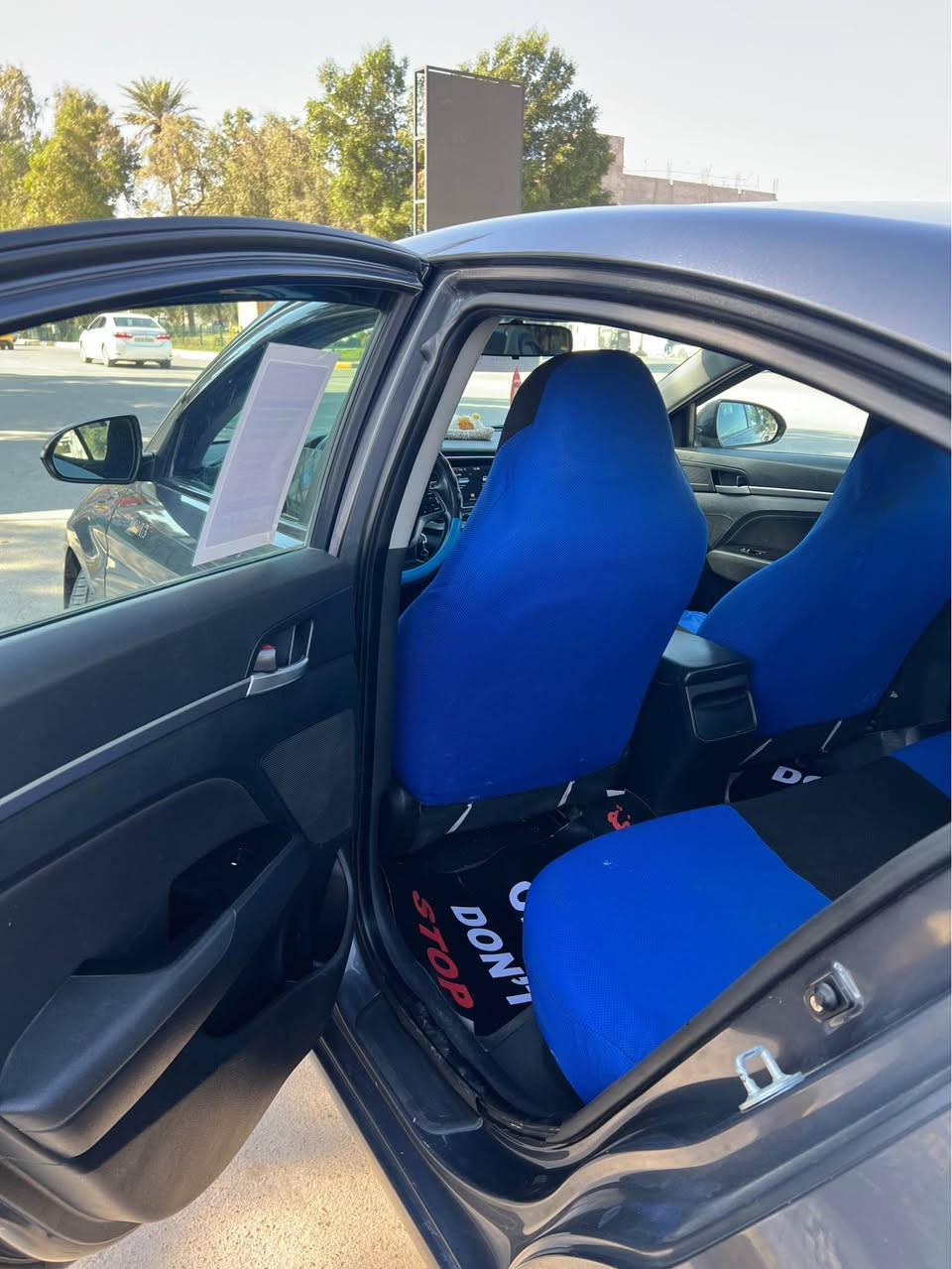 سلام وعليكم النترا موديل 2017 رقم بغداد سياره جديده خير من الله بيها صبغ والسونار ب المنشور سعر 108 وبيها مجال رقم الهاتف *********** 

العنوان ديالئ بعقوبه بعقوبة, ديالى
