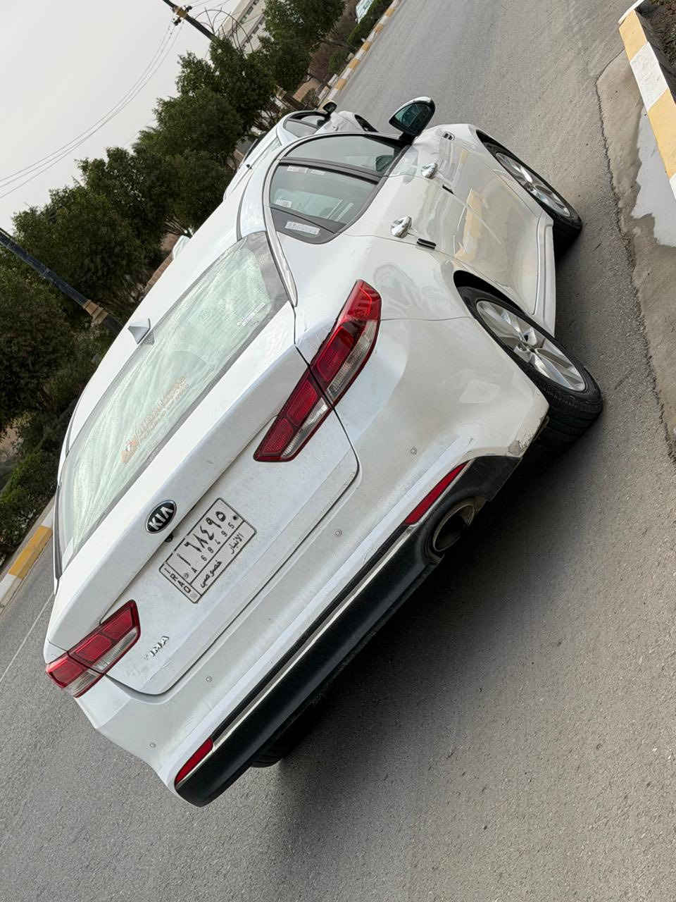 السلام عليكم 
كيا اوبتيما 2017 امريكي محرك 2400 ضررها جاملغ خلفي ابيع صبغ احزام بدون دواخل مكان الرمادي السعر 115 ورقه 
***********
