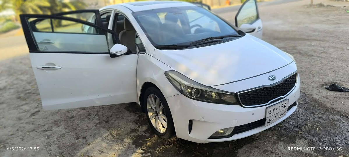 : سيراتو موديل 2018خليجي
سيارة فول ماعدا البصمة

تحكمات ستيرن مثبت سرعة شاشة عطلات سبورت أنظمة ايكو 

وبعد بيها شغلات هوايه

د سكات أربعة داخل بيجي يدات الباب ستي: بيها فقط رشة صبغ الجاملغ والباب  اثرشخوط بدن ضربة و٣اصبع  معجون بالجاملغ الي بصف اللايت

وبدون دواخل لايتات زنون 

خمسة ويل كب 

كير عادي واوتوماتيك 

كير ستة نمر: سيراتو موديل 2018خليجي 
سيارة فول ماعدا البصمة
تحكمات ستيرن مثبت سرعة شاشة عطلات سبورت أنظمة ايكو 
وبعد بيها شغلات هوايه
د سكات أربعة داخل بيجي يدات الباب ستي: بيها فقط رشة صبغ الجاملغ والباب و٣اصبع  معجون بالجاملغ الي بصف الايت
وبدون دواخل لايتات زنون 
خمسة ويل كب 
كير عادي واوتوماتيك 
كير ستة نمر***********
