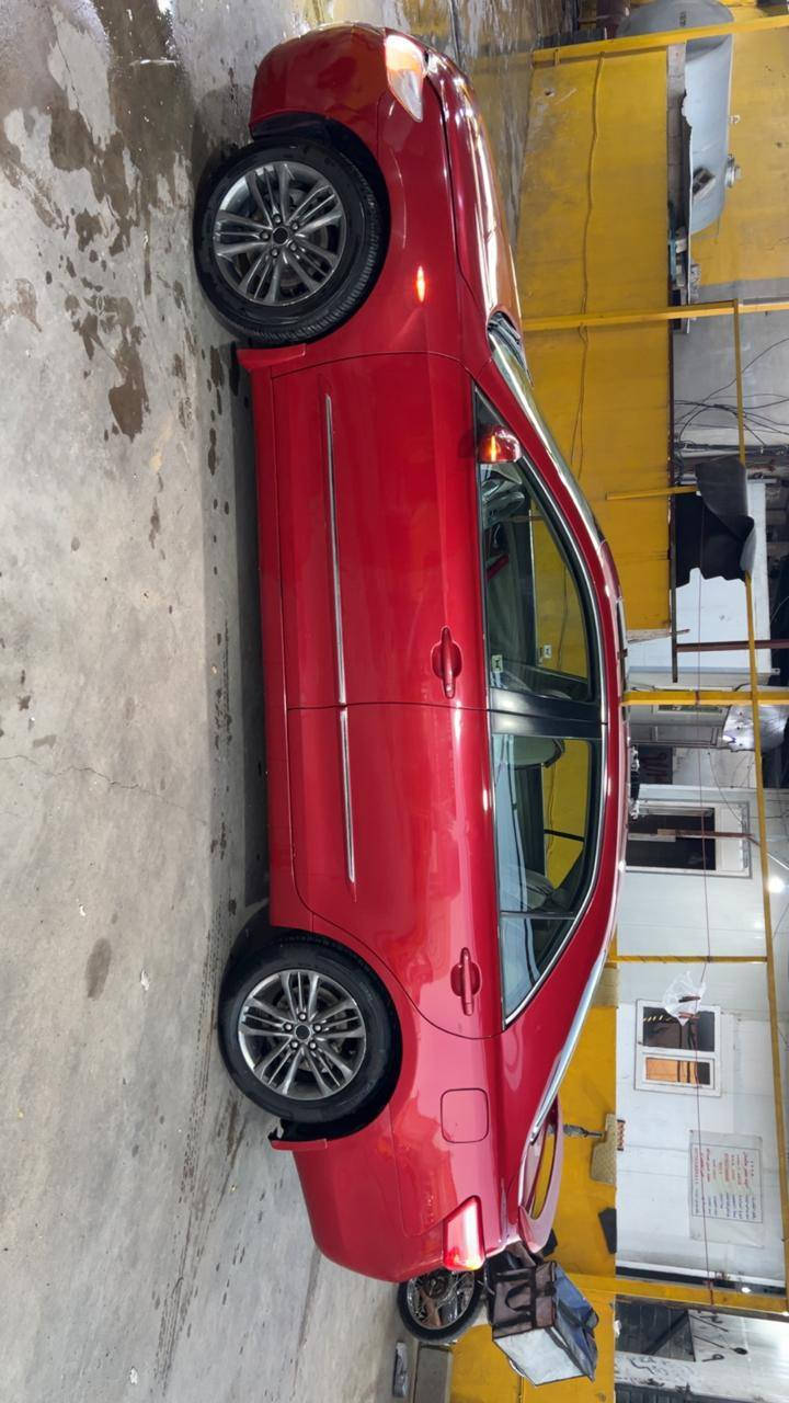 كامري 2007 خليجي السيارة
مواصفات السيارة 
بردة 
سلايت
تحكم سترين
كشن كهربائي
تبريد قطعتين
ويل 17
شاشة تاب
تخم تايرات
لاصرف ولا بخار
محرك مامفتوح 
رقم سيلمانية
دفتر بانزين
منظومة زينون
ماشية 223 الف حقيقي
السيارة جاهزة مابيها نقص 
السعر 120 
*********** هذا رقمي
