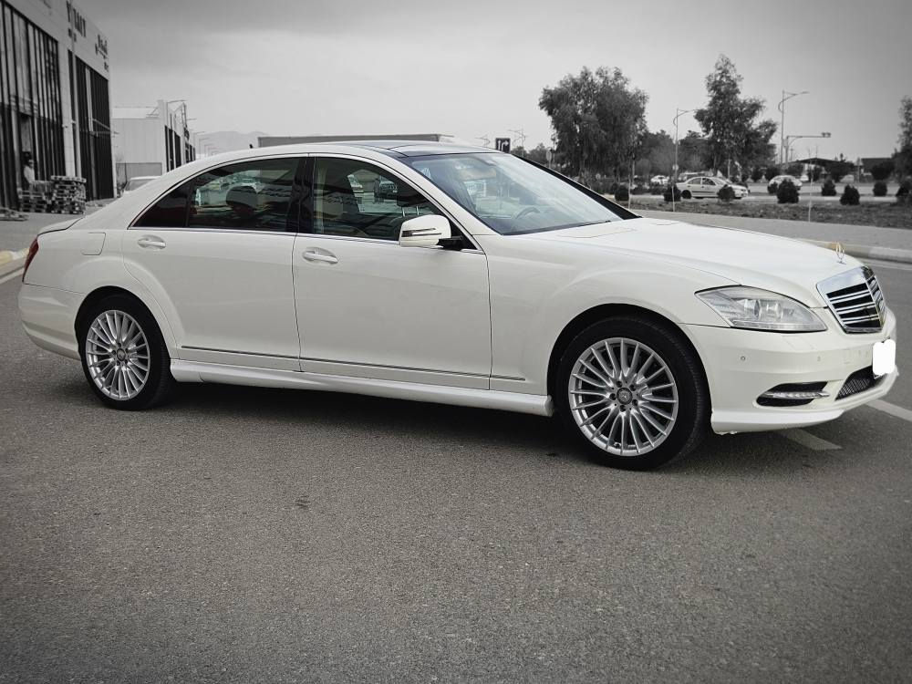 مارسیدس s.clas350 دوبەی مۆدیل 2007 شەش پستۆنی مەرغوب  سەیارەکە ساغە نە موسە نە بڕاوەیە ساغی ساغە 
پانۆراما دەرگا لارج و سەحب تاخمێک تایەو ویلی لۆکی بۆبەستراوە پاتری تازە یەک هەزار مەسرەفی نیە فول مواسەفاتە چوار بۆ پێنج پارچەی تەنها بەخە بێ دەعم و لێدراوی هەموو گیانی بەشەرت زۆر تایبەتە
ئەگەر شارەزاییت لێی نیە لەگەڵ ڕێزما لەخۆتەوە هیچ مەڵێ 
سعری 85 گەڵاو مەعامەلە تەنها فڕۆشتنە ئاڵوگۆڕ ناکەم 
*********** السليمانية, العراق
