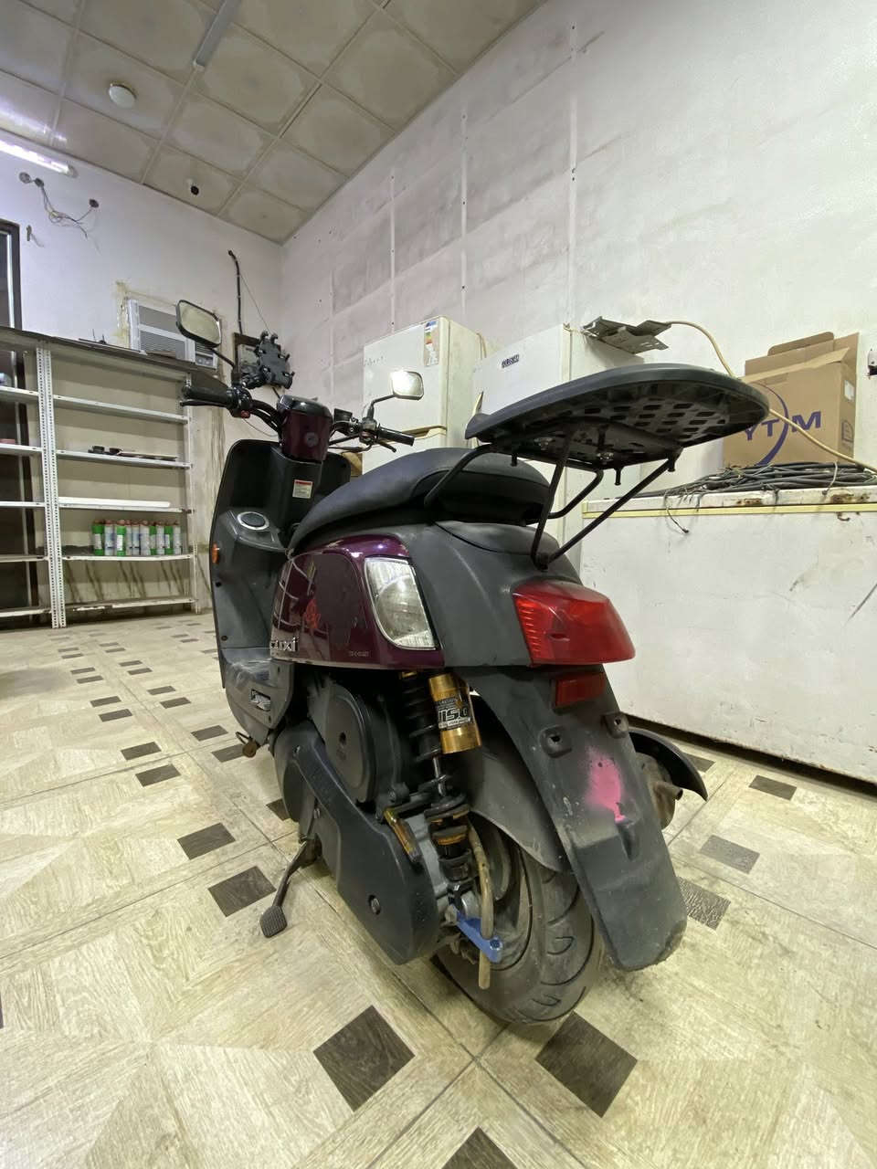 للبيع ماكس بوليسي مسطرة نوزل موديل 2013 دراجة كفالة عامة جاهزة من كلشي مكينة مامفتوحة كفرات بلادية كهربائيات بلادية وكلها شغالة من لايت بك لايت اشاير هورن عينه سعر ١١٥٠ للاستفسار ***********
