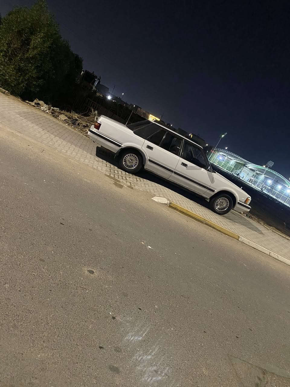 سلام عليكم 

للبيع سوبر 85 محرك بطه ديلكو رقم بغداد بأسمي بدون صبغ رشات فقط داخل احمر مكان السماوه تفاصيل ع رقم ***********
