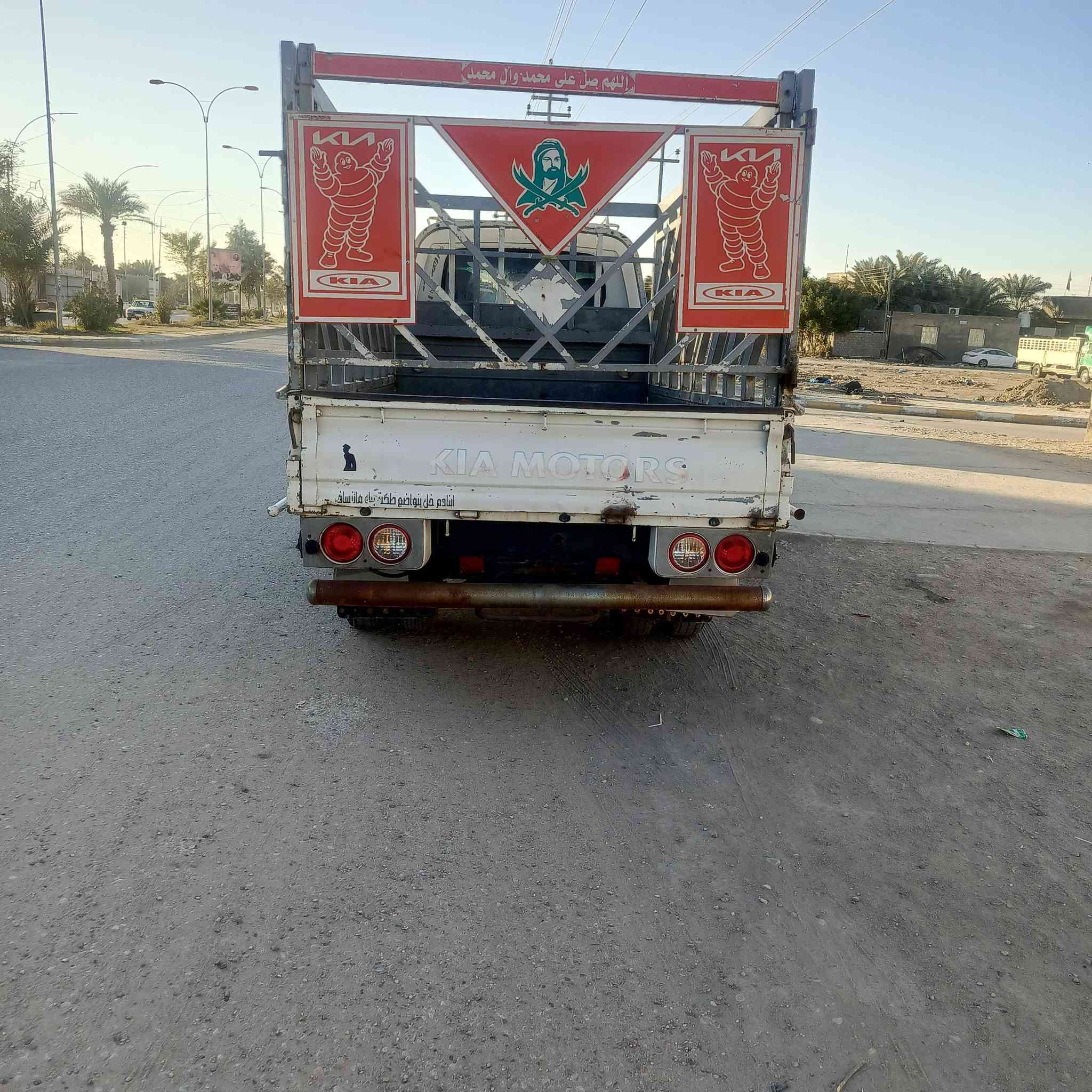 سلام عليكم سيارة للبيع مكفوله كفاله عامه موديل 2013 مسكر مكينه كير مكفولات سياره جاهزه كلش *********** السعر خاص مكاني ناصريه مركز
