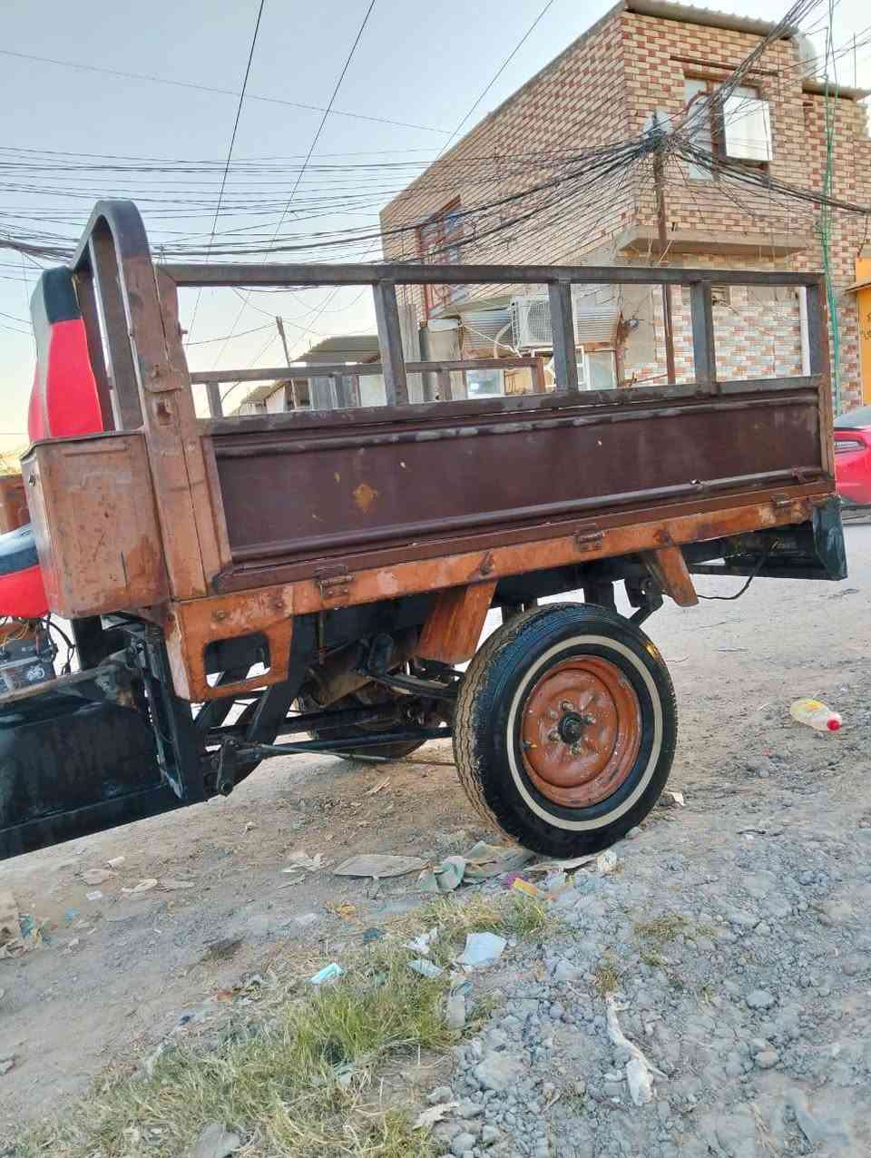 سلام عليكم مرصد الكروب ستوته ام تي ار ٢٠٠٩ جارده رقم اسود كله شغال
السعر ١٤٠٠ وبيهه مجال *********** نجف
