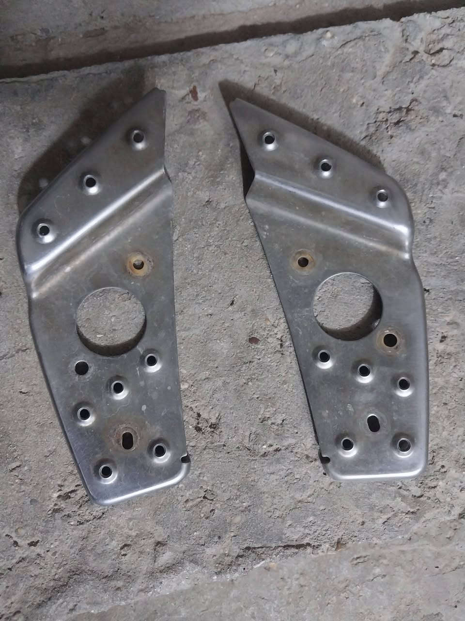 قبق هندر مال جبلي فقط وياه غراض مال جبلي كلمن وسعره مكاني بغداد الشعله هاتف ***********
