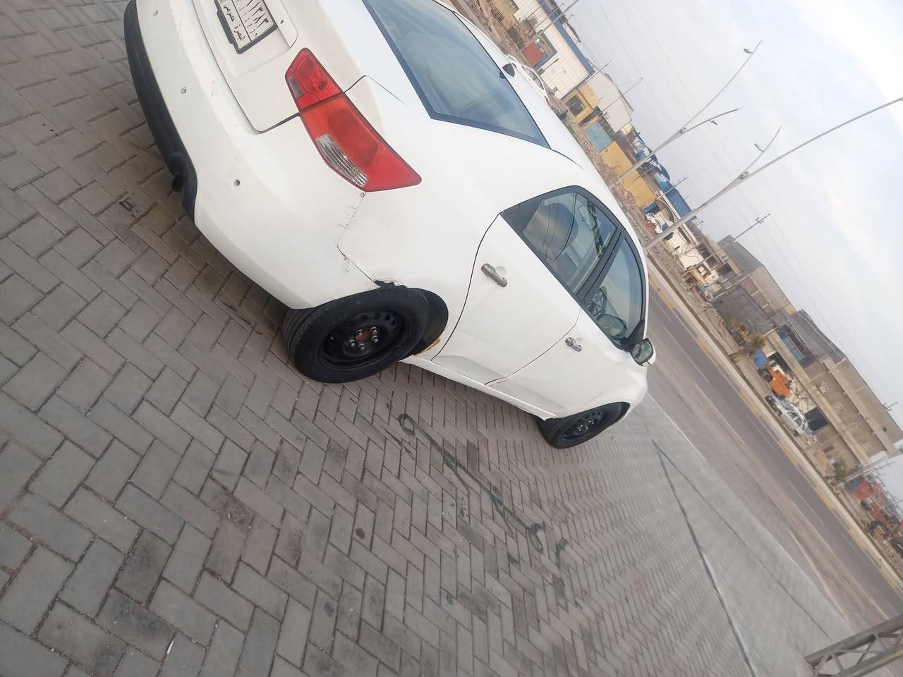 سلام عليكم سياره مديل سيراتو 2012 مكفوله ضربه وتبديل حداديه تخم تاير سنويه منتهيه ب2022 مكينه بيه خيط تبخير مكينته 2000 سياره خليجيه الرقم الهاتف *********** السعر 70 مكلف بل النشر
