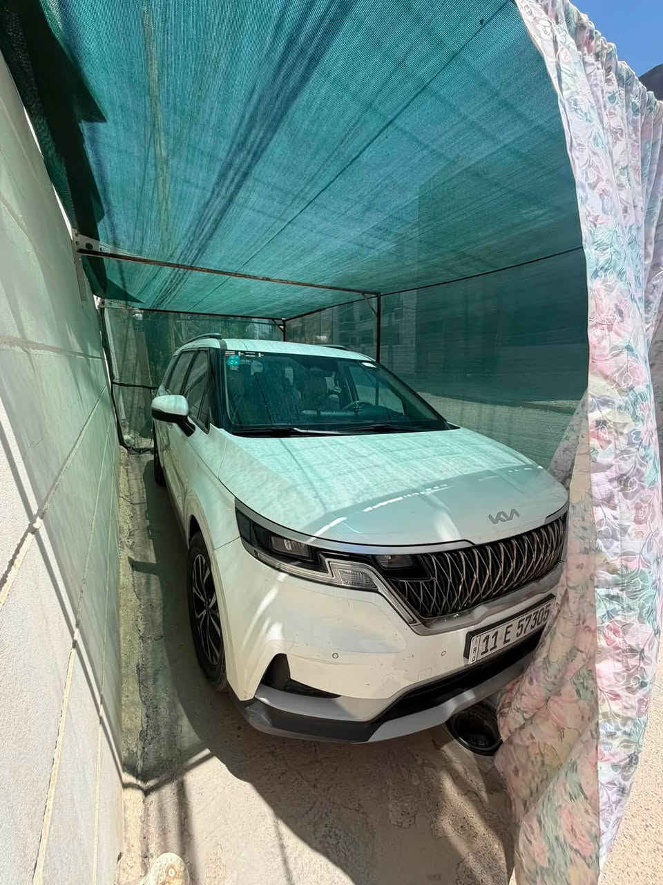 كيا كرنفال ٢٠٢٣ ابيضّ كوري نظامين بلادي ، بنزين وغاز . منظومة الغاز ادامة جديدة شغل اربيل ، عدادها ٦٦٢٢٢ قابل للزيادة السعر يتحدد حسب السوق او مراوس بسيارة ٥ نفر عالي شرط موديل ٢٥ او ٢٦ 
متواجد فيس 
***********
