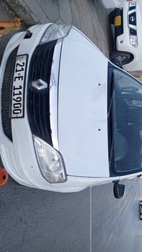 رينو لوجان • ٢٠١٠ • اوتوماتيك