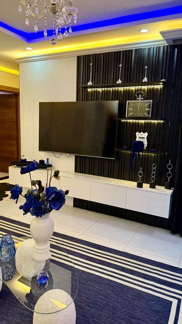 عند اختيارك لشركة شيك للمطابخ التركية والديكور هكذا تكون النتيجة....
ميز TV وديكور جدران من صناعتنا


**إذا كنت صاحب هذا الإعلان وتريد حذفه لأي سبب، رجاءا أرسل رسالة إلى الدعم الفني**