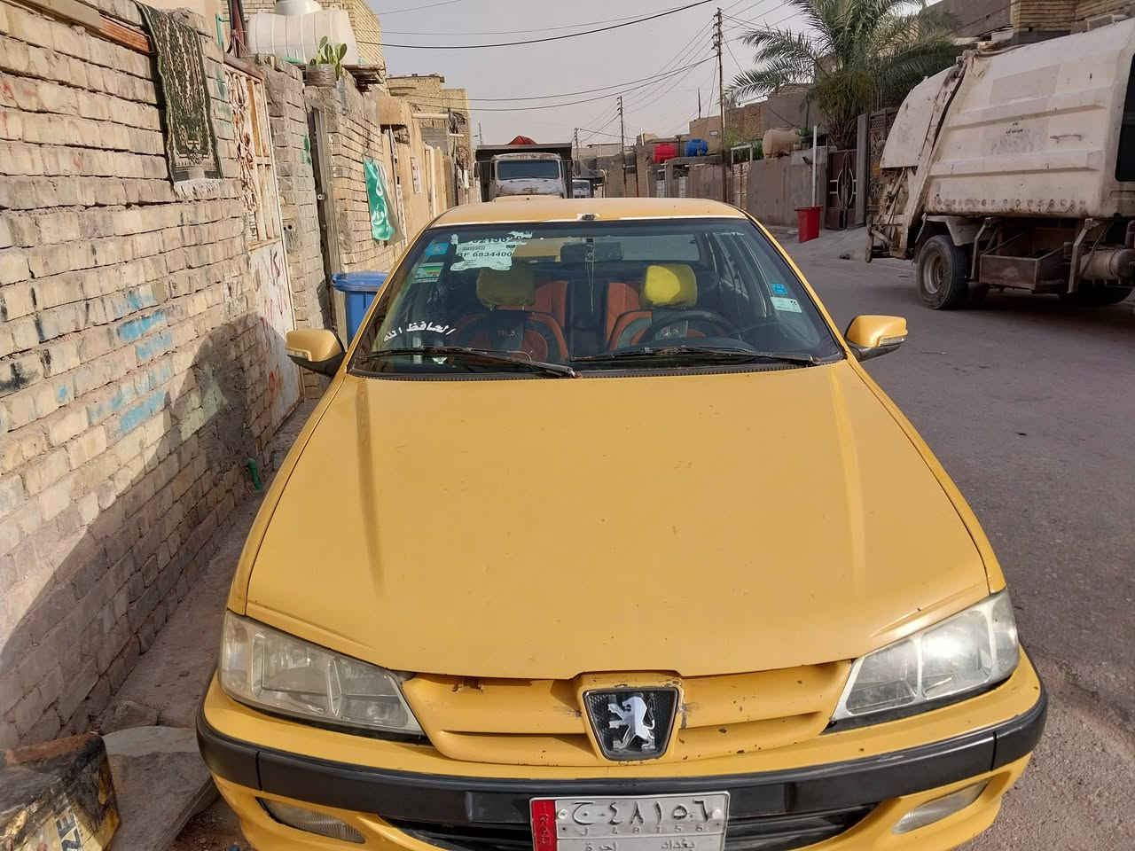سلام عليكم سياره بيجو بارس مديل ١٥سياره نضيفه كير ومكينه جديد حداديه جديد مصفر هيه تبريد شغال سياره جهزه رقم بغداد تحويل ثاني اليوم  مكاني بغداد مدينه الصدر سعر 40بيه مجال حك جيه رقم ***********
