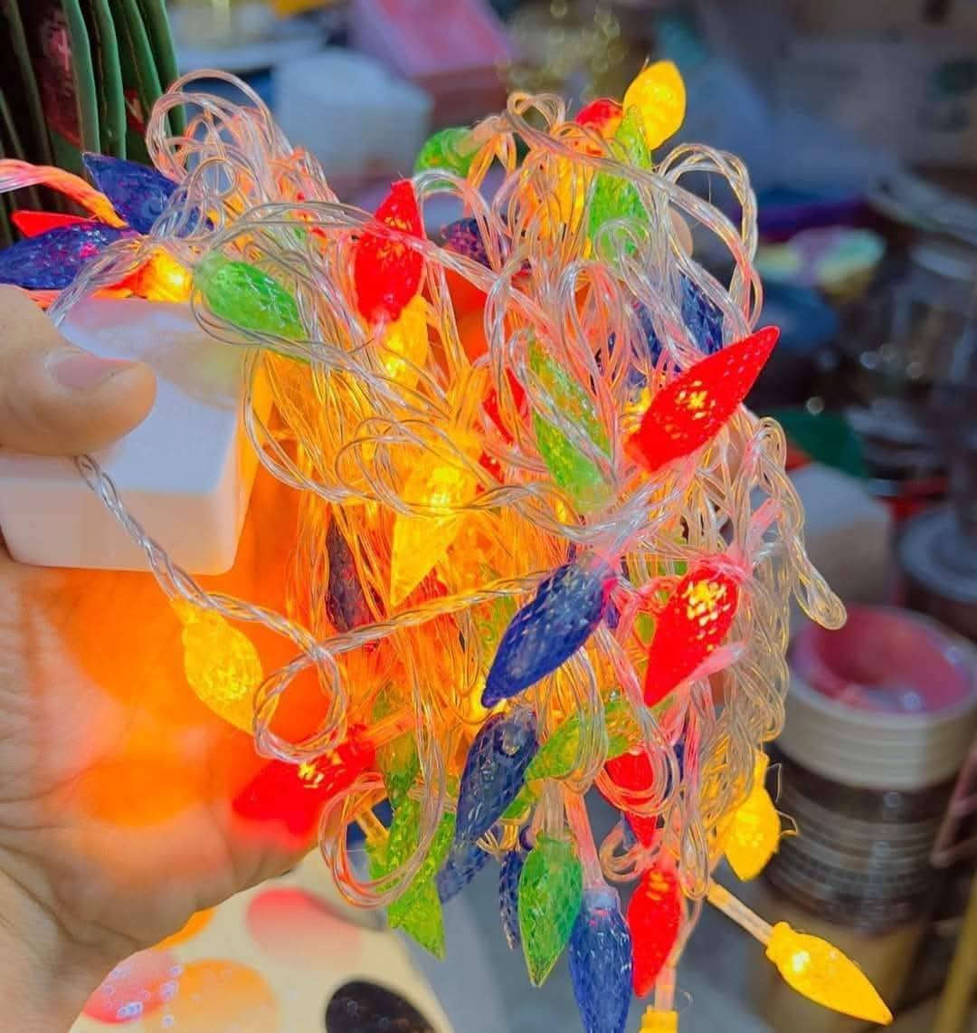 نشرة كهربائية ملونة ٩ متر توفرت بأشكال مختلفة 💙💙


**إذا كنت صاحب هذا الإعلان وتريد حذفه لأي سبب، رجاءا أرسل رسالة إلى الدعم الفني**