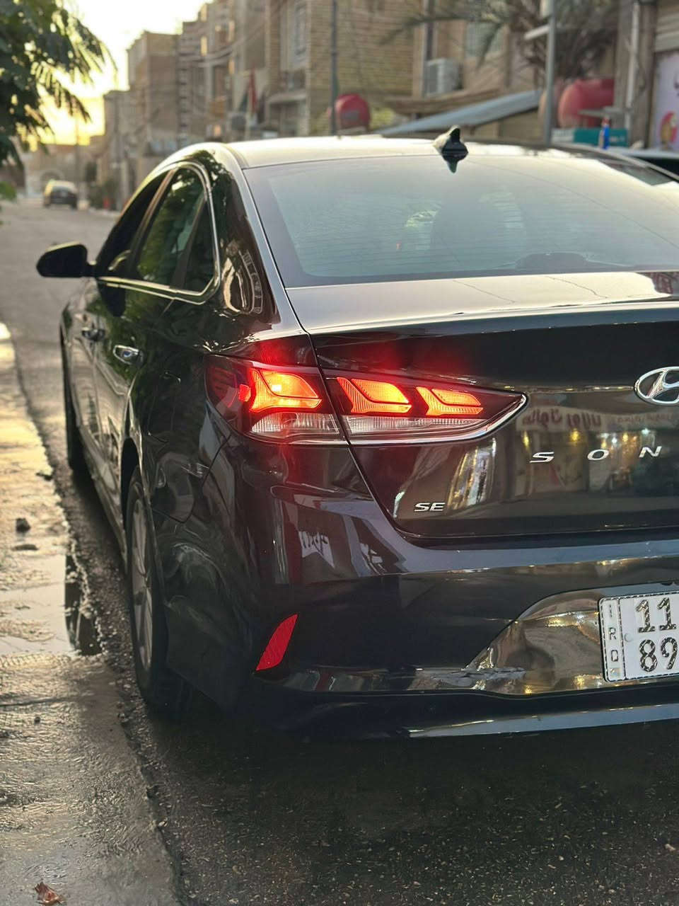 السلام عليكم سوناتا موديل 2019رقم بغداد انكليزي بسمي تحويل ثاني يوم وارد امريكي حادثة بنيد فقط وبل العراق جاملغ وباب مكينه ستدندر لا مفتوحه ولا ملعوب بيه لا تنقيص ولا تبخير مواصفات عاديه بيه رادارات جانبيه  منضومه بانزين جديده منضومه تبريده جديده تخم تأير جديد حدادي جديده سياره مال بيت كامله مابيه كل نقص بيه منظومه زنون  كله شغال كامره دواره المكان كربلاء المقدسة السعر 128وبيه مجال بسيط  للشراي شراي أتصل خاص مغلق للاستفسار اكثر أتصل على الرقم الموجود ***********
***********
