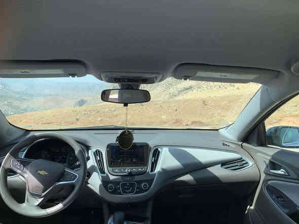 مالیبۆ، دۆدیل 2022، LT، ڕەنگی سپی بەفری، گیڕ و مەکینە و بەناو کردن بەشەرت، هیچ پارچەیەکی بۆیاغ نییە، تەنها دۆسەیەکی بۆیاغ و چاملغی پشتەوەی لای سەکن تۆزێک قوپانی هەیە. پشکنینی سۆناریم داناوە.
نرخەکەی 142 گەڵا
ژمارەی مۆبایلی خاوەن:
***********
***********
ئەگەر سەیارەیەکی بەدڵی من هەبێت، گۆڕینەوەش دەکەم(ڕۆگ سپۆرت، سێنترا).

ماليبو LT موديل 2022،
اللون أبيض ثلجي، القير والمكينة والبطانة بحالة ممتازة، لا يوجد أي جزء مصبوغ، فقط جزء واحد فيه صبغ، والزجاج الخلفي من جهة الراكب فيه تقشير خفيف. الفحص بجهاز السونار موجود.

السعر: 142 مليون
أرقام صاحب السيارة:
***********
***********

وفي حال وجود سيارة تعجبني أقبل أيضاً بالمبادلة (روغ سبورت، سنترا). أربيل
