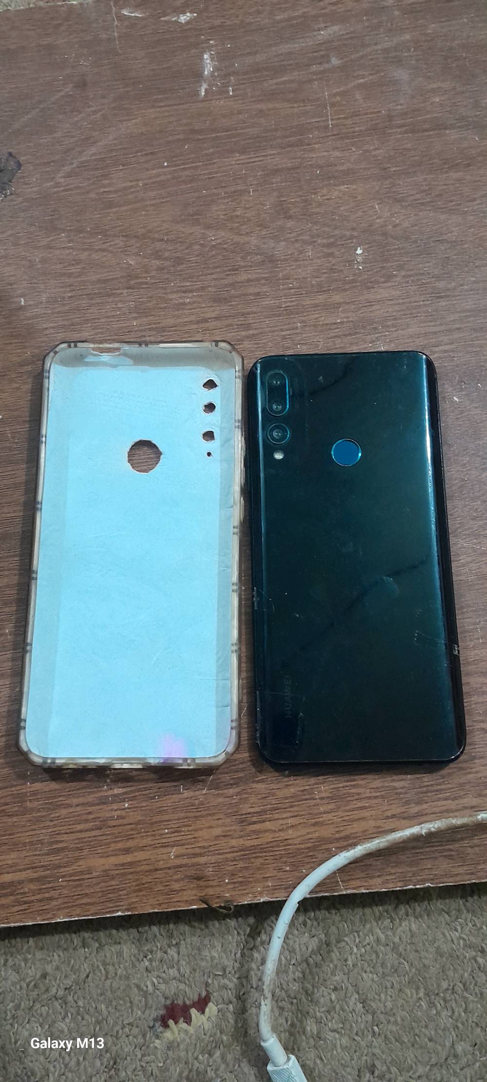 هواوي واي 9 للبيع مكاني حي البتول جهاز نضيف محتاج اريد ابيعة
شنو سنة إصدار الجهاز؟: 
هواوي y9
هل الجهاز بي ضمان؟: 
لا
شنو الذاكرة الداخلية والرام للجهاز؟: 
128
وين موقعك لليحب يشتري؟: 
بغداد حي البتول 
هل الجهاز بي ملحقات مثل الشاحن والعلبة الأصلية؟: 
لا