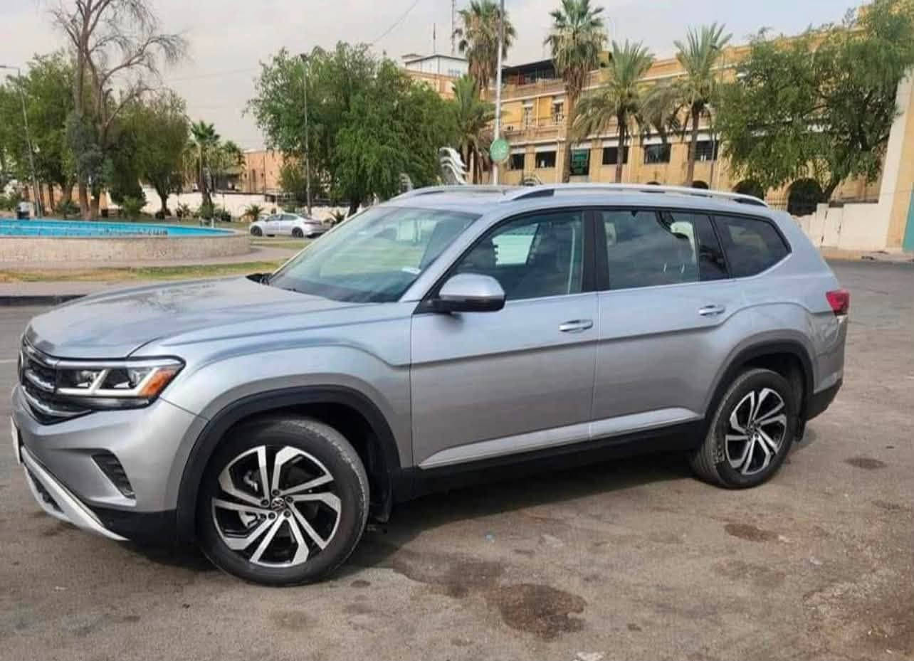 فولكس واكن اطلس كروس 7 راكب
2023 ماشيه 36 الف
فول مواصفات SEL
مكينه 6سلندر 3600
بانوراما 
رادار امامي خلفي
رادارات بالمري الجانبيه 
ويل 20 كروم
داخل جلد جوزي بلادي 
كشن منفصل
بردات بالابواب بلادي
شاشه كبيره لمس
كيجات دجتل شاشه
فور ويل

اربع وضعيات قياده
تبريد قطعتين مركزي
لايتات زنون عالي ناصي
بلادي ديناميكي متحرك
مع الستيرن مع لدات امامي خلفي
دخول ذكي اربع بصمات بالابواب 
شاحن وايرليس
وبعد هواي مواصفات
حادث السيارة جاملغ وباب وربع بنيد بدون دواخل

السياره عليهه رقم بغداد مميز
السعر 235 وبيها مجال
مكان السيارة بغداد حي القاهرة 
***********
