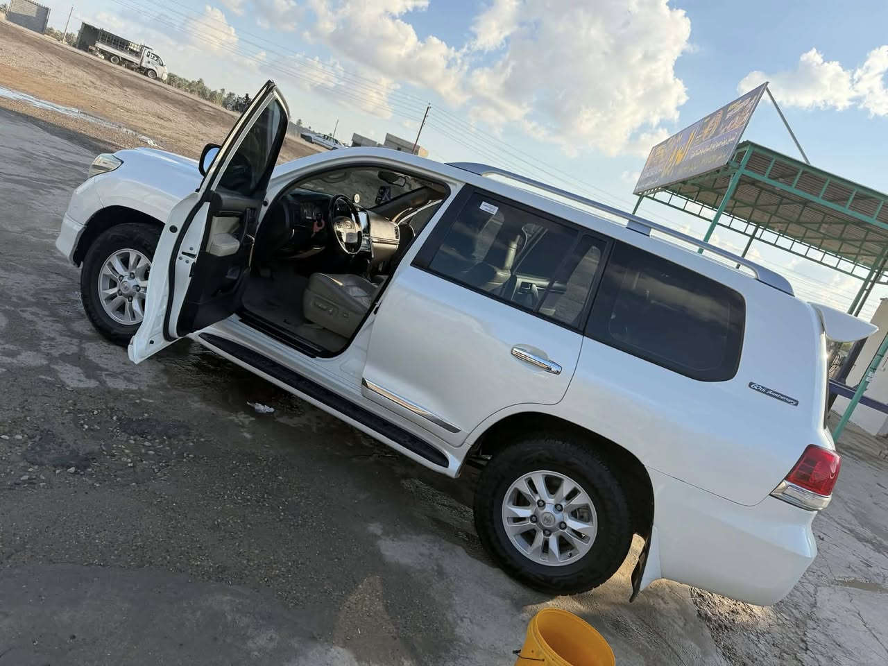 سلام وعليكم جكساره 2011ستينيه رقمه بغداد مكاني ديالى ….***********
