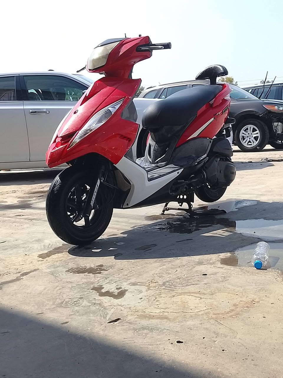 سلام عليكم كراج جي تي ار دراجه حلوه كل شي شغال بيها الوان فلكه حي النصر سعر 950 فيها مجال شيء قليل
***********
سلام عليكم كراج جي تي ار دراجه حلوه كل شي شغال بيها الوان فلكه حي النصر سعر 950 فيها مجال شيء قليل
