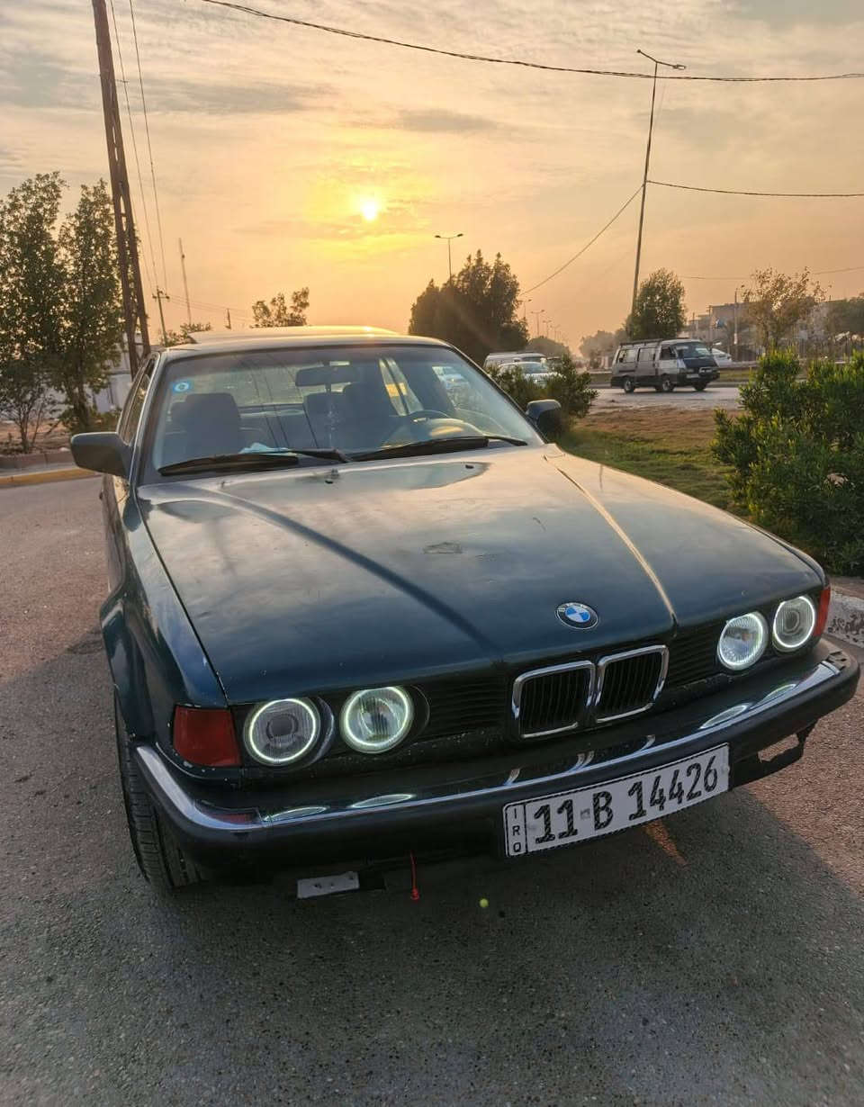 بي ام 735 معروضه 43 ورقه رقم بغداد  ٦ سلندر مكينه 3.5 كبر مكينه مكفولات تحويل ثاني يوم تخم تاير جديد كهربائيات كلها شغاله نظافه الكشر ٧٠٪ مكاني بغداد البياع سويب للاستفسار ***********
