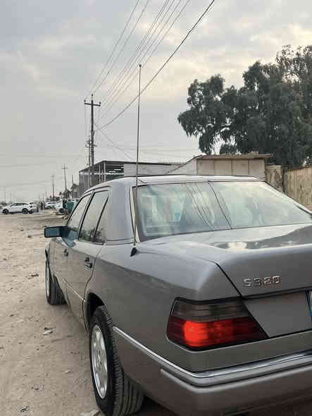 السلام عليكم 
مرسيدس بيبي E320 موديل 1993 اصل محرك 320 خراطيم 
بلادي كير ومحرك وأكسل شرط رقم أربيل تحويل مباشر 
صدر امامي خلفي شرط قواعد دبلات بلاديه 
كهربائيات كلها شغاله سلايت أريل كهربائي دبل مروحه 
صبغ عام جماليه بدون حادث و خياس 
السياره جاهزه وحلى من الصور 
مكاني سامراء السعر 70 بيها مجال 
***********
