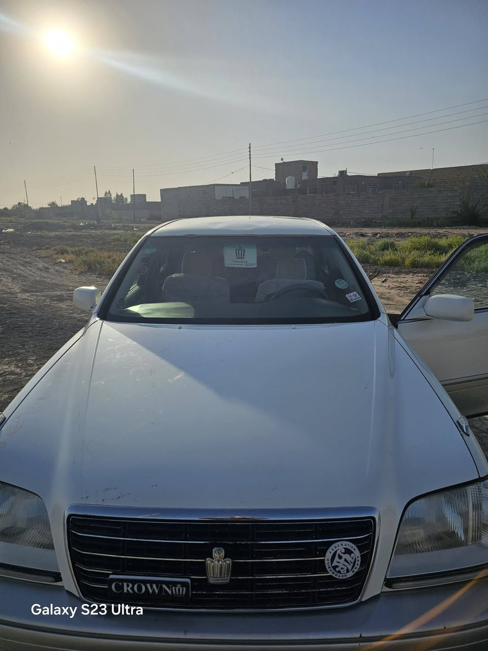 السلام عليكم
للبيع تويوتا كراون موديل 2000 👑

محرك 3.0 D-4 الكبير
قصة جنطة
السيارة بحالة جيدة وجاهزة للاستخدام.
محرك وكير وتبريد شرط 
3 دكم 

السعر: 28 ورقة، وبها مجال بسيط للصامل بعد المعاينة.

البيع للصامل فقط، والله يبارك لصاحب النصيب.
***********
