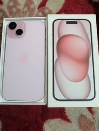 ايفون ١٥ عادي • ذاكره ٥١٢ • بطاريه ٨٧