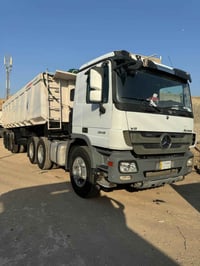 سياره البيع فحل 38/48موديل 2009 جاهزه العمل 07833250477