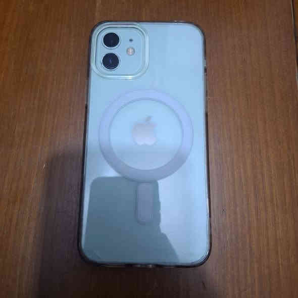 سلام عليكم اخوان 
ايفون 12 عادي ذاكره 64
مبدل شاشة و بطاريه ، اللون اخضر
والفيس ايدي واكف ، الفلاش ما يشتغل
و السيم كارت لا يشتغل
بسعر ب225 الف
للتواصل رقمي ***********
عنواني بغداد شارع فلسطين
