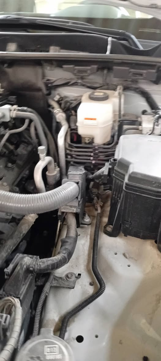 السلام عليكم الاندكروز موديل ٢٣ ماشيه ٤٤ تنفس طبيعي ساز مقفوله  بسمي مواصفات  اربعه بصمه أبواب كراسي كهرباء  مرايه شفط صندوق كهرباء  تحكم استرن جهدين ٨ يرباك  حساسات أمامي خلفي كراسي تبريد حاكيه   ثلاثه شاشات طبيق رقم وهزه جديده السعر ٦٥الف دولار  وبيه مجال رقم الموبايل ***********
