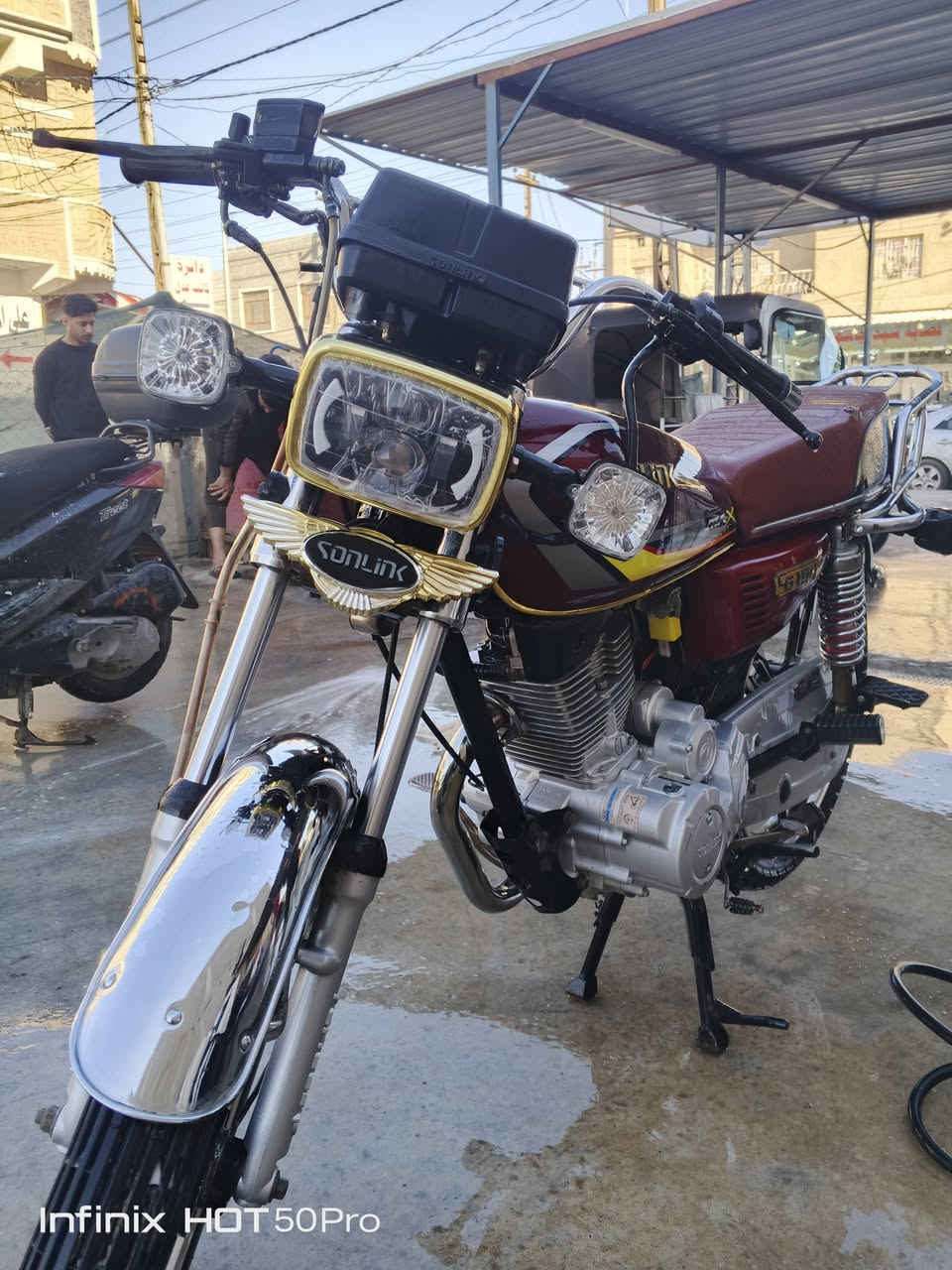 سلام عليكم دراجه سيفان موديل 24 كفاله عامه أوراق أصولي دراجه نضيفه محرك مامفتوح خير من الله لا تنقيص لا تبخير كهربائيات كلها شغاله سعر 600 وبيه مجال بسيط حك جيه انتصال على رقم ***********
