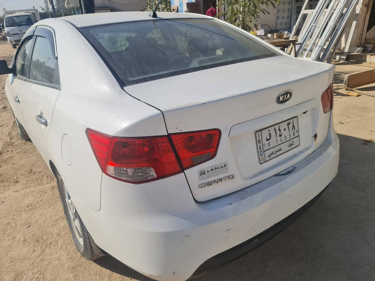 السلام عليكم للبيع كيه سيراتو خليجي موديل ٢٠١٠ السعر ٩٥ بي مجال ***********
