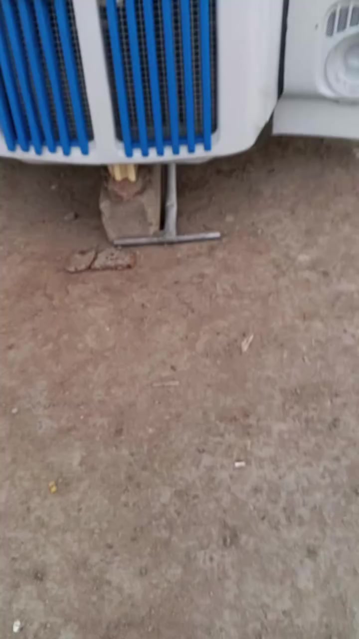 للبيع قماره ١١١
المكان بغداد كسره وعطش 
***********
