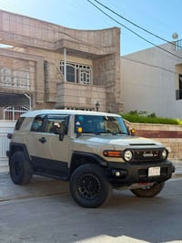 تويوتا اف جي كروزر خليجي موديل 13 لون بيجي المرغوب.. السعر 23,500$  وب...