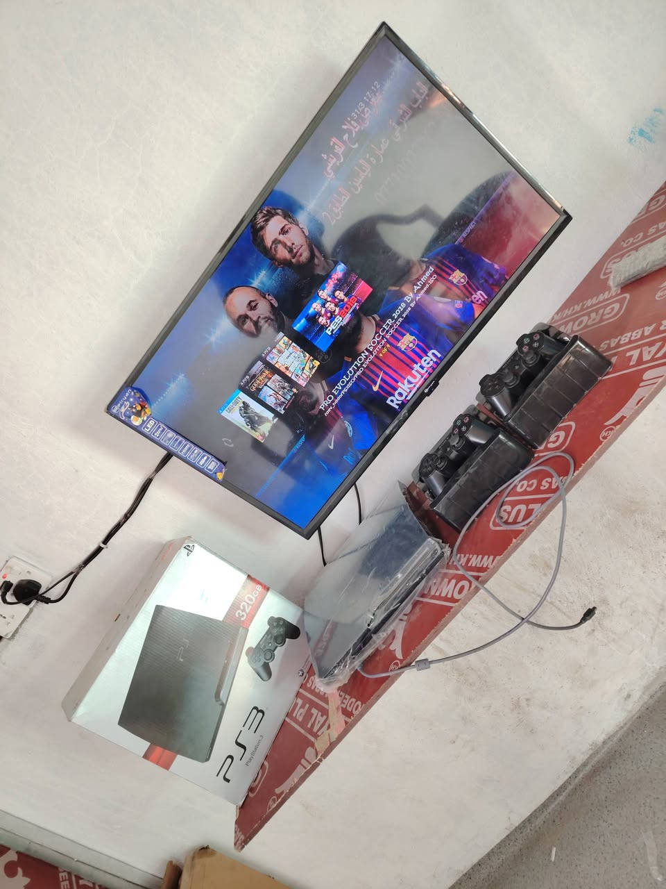 سلام عليكم بلي 3 مهكر مع لابلازمة حجم 32 بعدهن جدد البلي مال بالة بي ضمان سنة كاملة صار سبوع من ماخذهن كامل هوة ومحتوياته فول دقة مكاني بغداد الشعلة لاستفسار ه هذا رقم ***********السعر مع لبلازمة ولجوستكات ب225 الف
