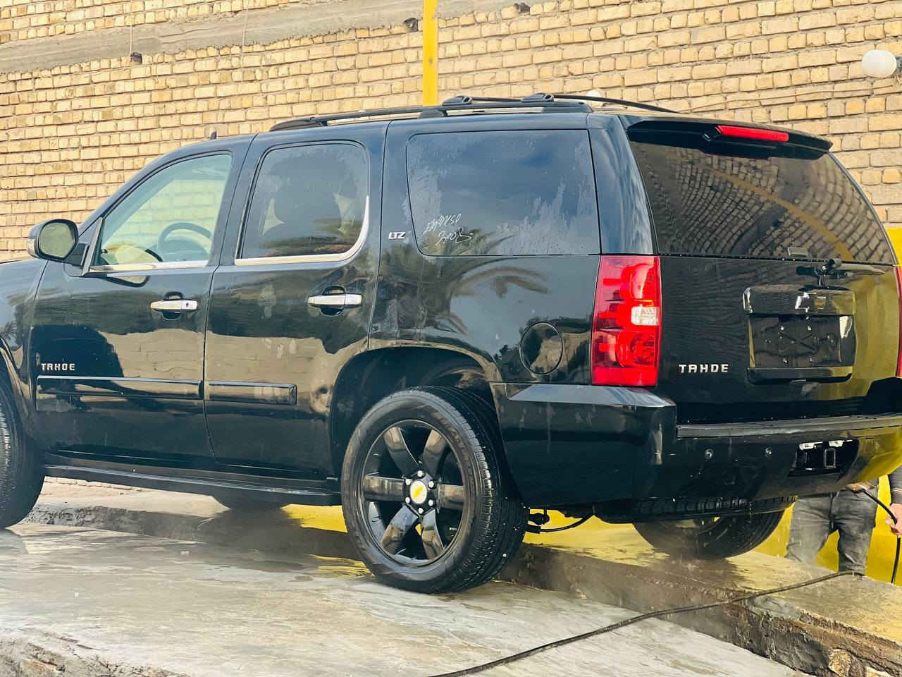 مكلف بالنشر
تاهو ادوات مكفول من الگصه والسرقه والعشائر 
2008 

فول ال تي زت 
محرك كير كفاله 
السياره ب ٩٠ قابل للتفاوض 
مكان السياره السماوه 
الشراي يتصل فقط 
ما متواجد راعيه عالفيس
واتساب او اتصال فقط 

***********
