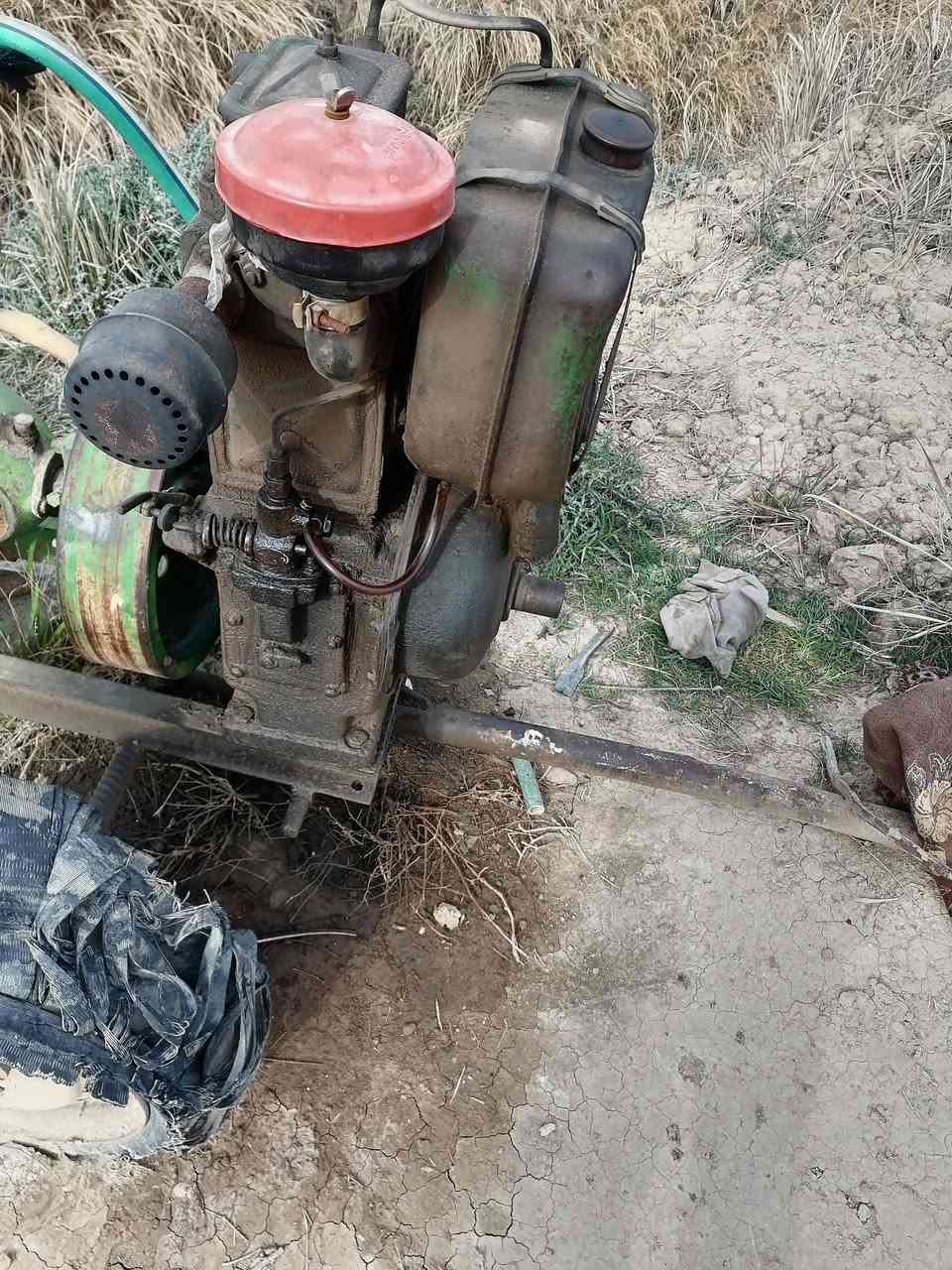 ماطور هندي ٤x٤ نظيف
ويا صوندة ٧ متر

ديالى كنعان
٢٥٠ الف 
***********
